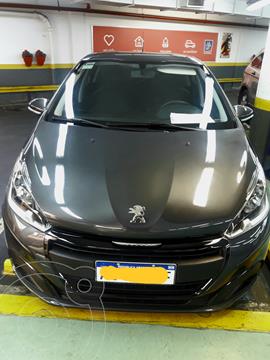 foto Peugeot 208 Active 1.6 usado (2020) color Gris precio u$s12.000
