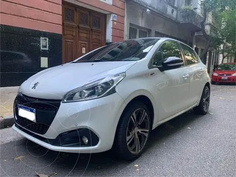 Peugeot 208 GT 1.6 THP usado (2019) color Blanco Nacre financiado en cuotas(anticipo $6.200.000 cuotas desde $350.000)