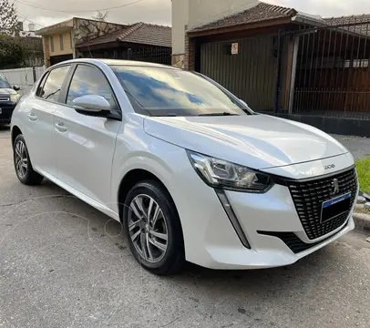 Peugeot 208 Allure 1.6 Tiptronic usado (2020) color Blanco financiado en cuotas(anticipo $8.000.000 cuotas desde $350.000)