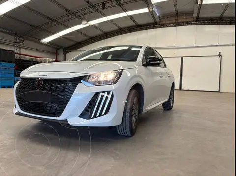 Peugeot 208 Allure Aut usado (2025) color Blanco Banquise precio $30.000.000