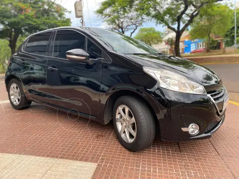 Peugeot 208 208 1.5 5P ALLURE NAV usado (2016) color Negro precio $14.649.990