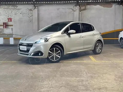 Peugeot 208 Feline 1.6 Aut usado (2020) color Gris precio $6.000.000