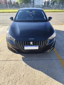 Peugeot 208 Allure 1.6 Pack usado (2023) color Negro Perla financiado en cuotas(anticipo $12.000.000 cuotas desde $500.000)