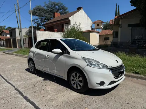 Peugeot 208 Active 1.5 usado (2014) color Blanco precio $13.700.000