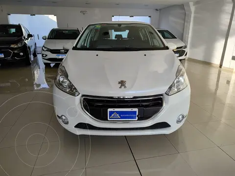 foto Peugeot 208 Allure Touch Screen usado (2015) color Gris precio u$s10.000