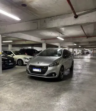 Peugeot 208 GT usado (2020) color Gris Aluminium financiado en cuotas(anticipo $7.000.000)