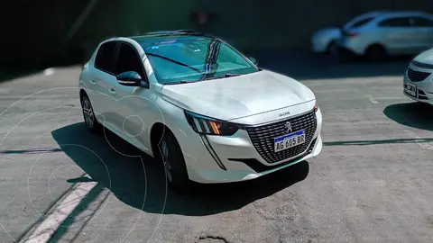 Peugeot 208 Feline 1.6 Tiptronic usado (2023) color Blanco precio $23.500.000