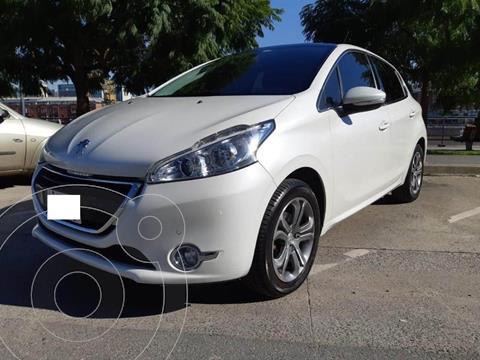 foto Peugeot 208 Feline 1.6 Pack Cuir usado (2016) color Blanco Nacré precio u$s10.000