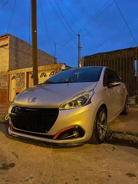 foto Peugeot 208 Feline 1.6 financiado en cuotas anticipo $5.500.000