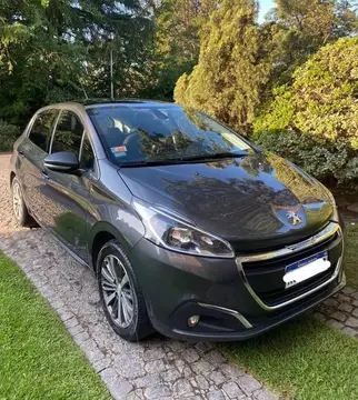 Peugeot 208 Feline 1.6 usado (2019) color Gris financiado en cuotas(anticipo $8.500.000 cuotas desde $450.000)
