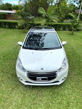 foto Peugeot 208 Allure 1.6 Tiptronic usado (2015) color Blanco Nacré precio $1.100.000