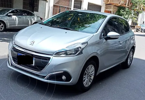Peugeot 208 Allure 1.6 usado (2019) color Gris precio $15.000.000