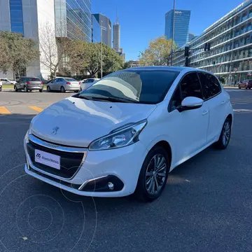 Peugeot 208 208 1.6 5P FELINE TIPTRONIC usado (2019) color Blanco precio $20.900.000