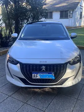 Peugeot 208 Allure 1.6 Tiptronic Pack usado (2023) color Blanco precio u$s18.750