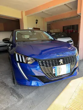 Peugeot 208 Feline 1.6 Tiptronic usado (2024) color Azul financiado en cuotas(anticipo $9.000.000 cuotas desde $350.000)