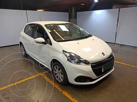 Peugeot 208 Active 1.6 usado (2020) color Blanco precio $2.590.000