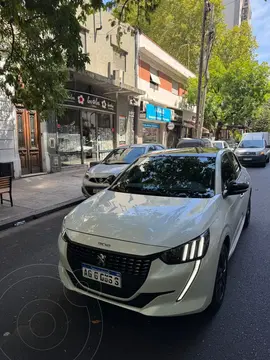 Peugeot 208 Style 1.6 Tiptronic usado (2023) color Blanco financiado en cuotas(anticipo $1.500.000 cuotas desde $225.000)