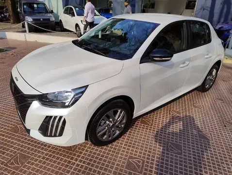 Peugeot 208 Allure 1.6 nuevo color Blanco financiado en cuotas(anticipo $5.400.000 cuotas desde $266.000)