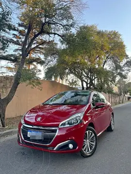 Peugeot 208 Feline 1.6 usado (2018) color Rojo Rubi financiado en cuotas(anticipo $8.000.000 cuotas desde $350.000)