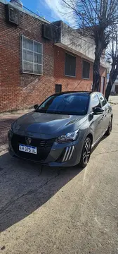 Peugeot 208 Allure Pack T200 usado (2025) color Gris financiado en cuotas(anticipo $15.000.000 cuotas desde $500.000)