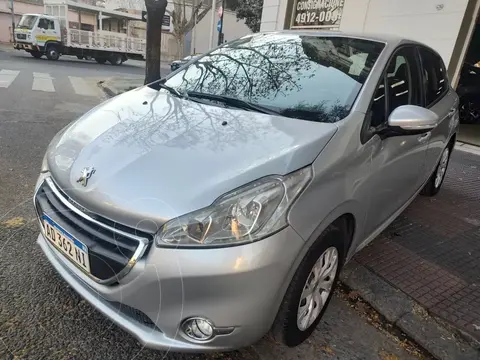 Peugeot 208 Active 1.6 usado (2019) color Gris financiado en cuotas(anticipo $2.700.000 cuotas desde $200.000)