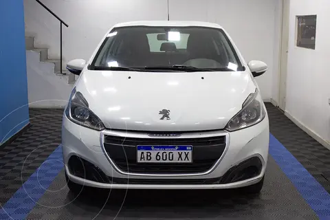 Peugeot 208 208 1.6 5P ACTIVE usado (2017) color Blanco precio $4.125.000