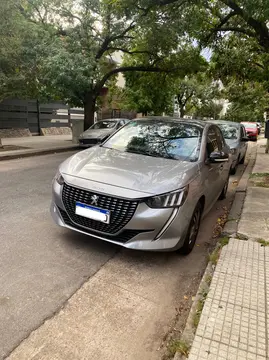 Peugeot 208 Feline 1.6 Aut usado (2021) color Gris financiado en cuotas(anticipo $5.500.000 cuotas desde $200.000)