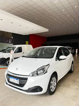 Peugeot 208 208 1.6 5P ACTIVE usado (2018) color Blanco precio $3.990.000