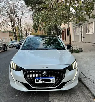 Peugeot 208 Feline 1.6 Tiptronic usado (2023) color Blanco financiado en cuotas(anticipo $7.000.000 cuotas desde $250.000)