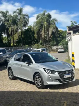 Peugeot 208 Feline 1.6 Tiptronic usado (2022) color Gris financiado en cuotas(anticipo $6.500.000)