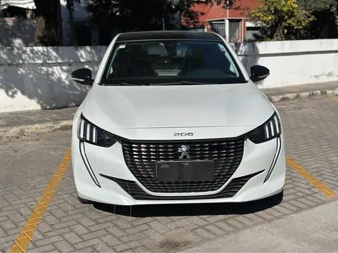 Peugeot 208 Allure 1.6 Tiptronic usado (2021) color Blanco precio $6.500.000