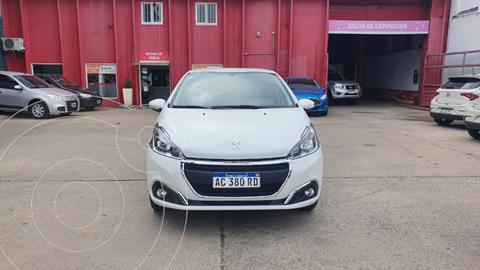 foto Peugeot 208 Allure 1.6 usado (2018) precio $1.440.000