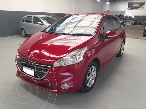 foto Peugeot 208 Allure 1.5 Full usado (2014) color Rouge Ruby precio $1.723.440