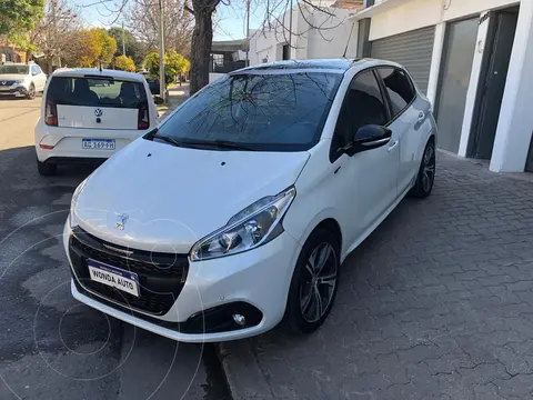 Peugeot 208 208 1.6 GT usado (2018) color Blanco precio $18.500.000