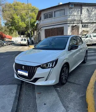 Peugeot 208 Style 1.6 usado (2022) color Blanco Banquise financiado en cuotas(anticipo $3.000.000 cuotas desde $200.000)