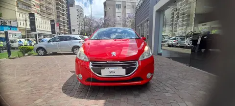 Peugeot 208 Allure 1.6 usado (2015) color Rojo Aden financiado en cuotas(anticipo $611.100 cuotas desde $248.375)