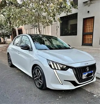 Peugeot 208 Allure 1.6 Tiptronic Pack usado (2022) color Blanco Banquise precio $6.000.000