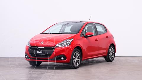 foto Peugeot 208 Feline 1.6 usado (2019) color Rojo Aden precio $2.140.000