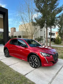 Peugeot 208 GT-Line usado (2022) color Rojo financiado en cuotas(anticipo $15.000.000)