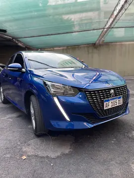 Peugeot 208 Feline 1.6 Tiptronic usado (2022) color Azul Oscuro precio u$s21.500