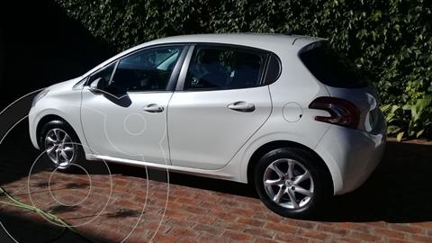 foto Peugeot 208 Allure 1.5 usado (2013) precio $920.000