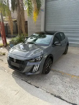Peugeot 208 GT usado (2024) color Gris precio $13.000.000