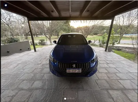 Peugeot 208 Feline 1.6 Tiptronic usado (2023) color Azul precio u$s17.000