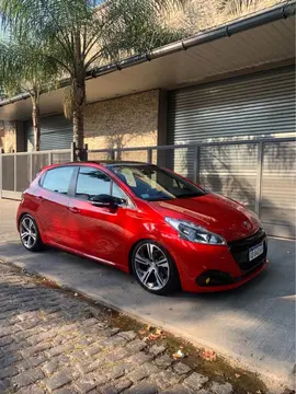 Peugeot 208 Feline 1.6 Pack Cuir usado (2015) color Rojo Aden financiado en cuotas(anticipo $10.000.000 cuotas desde $500.000)