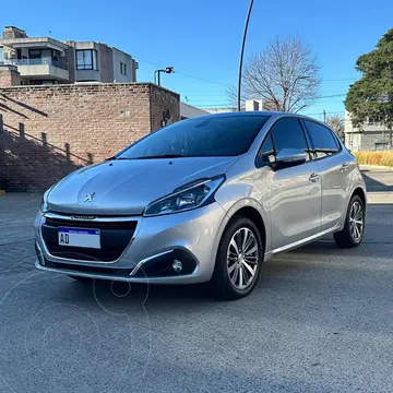 Peugeot 208 Feline 1.6 Aut usado (2019) color Gris Aluminium financiado en cuotas(anticipo $7.000.000 cuotas desde $450.000)