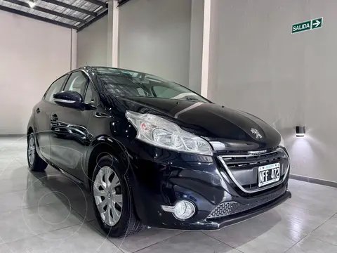 Peugeot 208 Allure 1.5 usado (2013) color Negro Perla precio $12.500.000