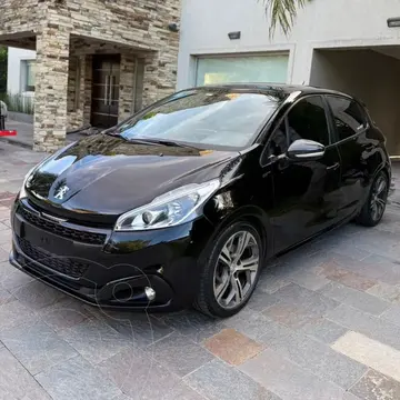 Peugeot 208 Feline 1.6 usado (2019) color Negro financiado en cuotas(anticipo $7.500.000)