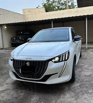 Peugeot 208 Feline 1.6 usado (2021) color Blanco financiado en cuotas(anticipo $1.000.000 cuotas desde $199.999)