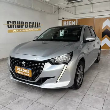 Peugeot 208 Allure 1.6 Pack usado (2022) color Gris Aluminium financiado en cuotas(anticipo $4.000.000 cuotas desde $250.000)