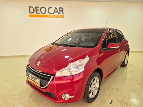 Peugeot 208 Allure 1.5 Full usado (2016) color Rojo precio $13.000.000